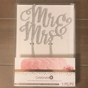 Mr & Mrs Cake Topper